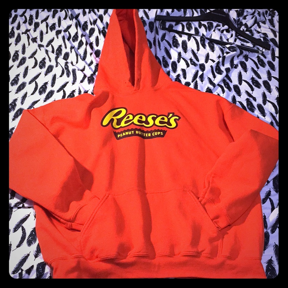 L@@K CLASSIC REESE PEANUT BUTTER HOODIE - XL MENS